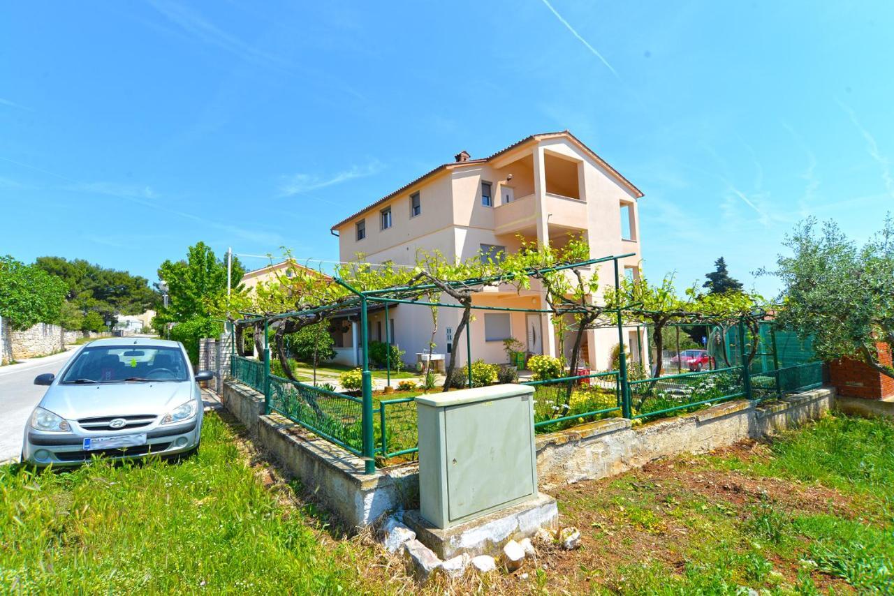 Apartment Silvio 1779 Banjole Exterior photo